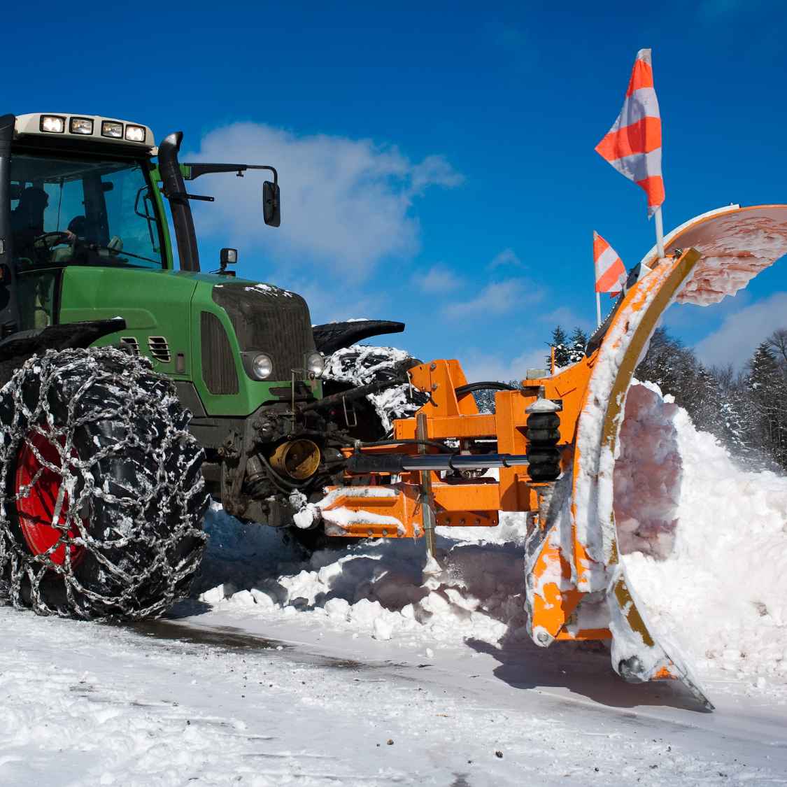 Crédit-bail pour tracteur et équipement de déneigement au Québec